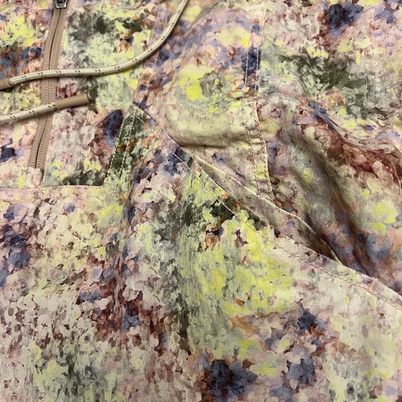 CALIA by Carrie Underwood Multicolor Hooded Jacket - Picture 9 of 14